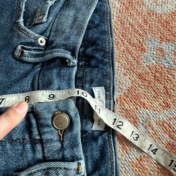 GOOD AMERICAN Good Straight in Indigo128 distressed size 4/27 gsbdh619t - Picture 7 of 8